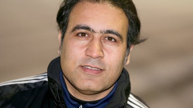 Der Iraner Mehdi Mahdavikia spielte für den Hamburger SV in den Bundesliga. Der Iraner Mehdi Mahdavikia spielte für den Hamburger SV in den Bundesliga.