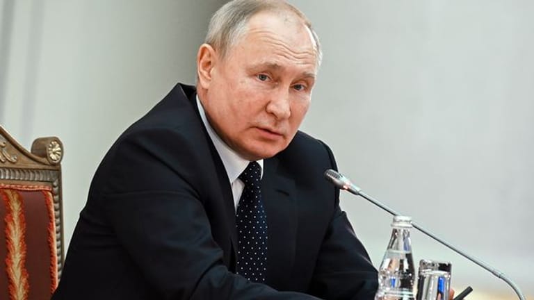 Der russische Präsident Wladimir Putin hat das viel kritisierte Gesetz unterzeichnet.