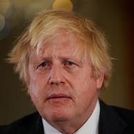 Derzeit halten Corona und die erfolgreiche britische Impfkampagne den Premier Boris Johnson im Amt.