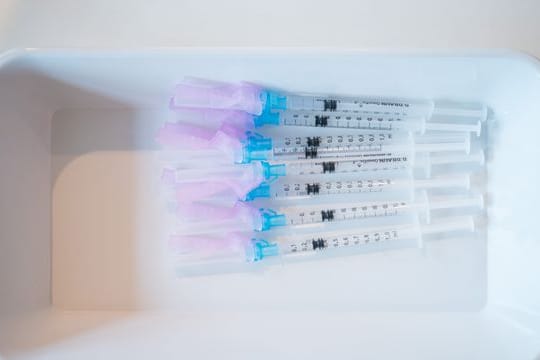 164,3 Millionen Impfdosen wurden bisher an Deutschland ausgeliefert.