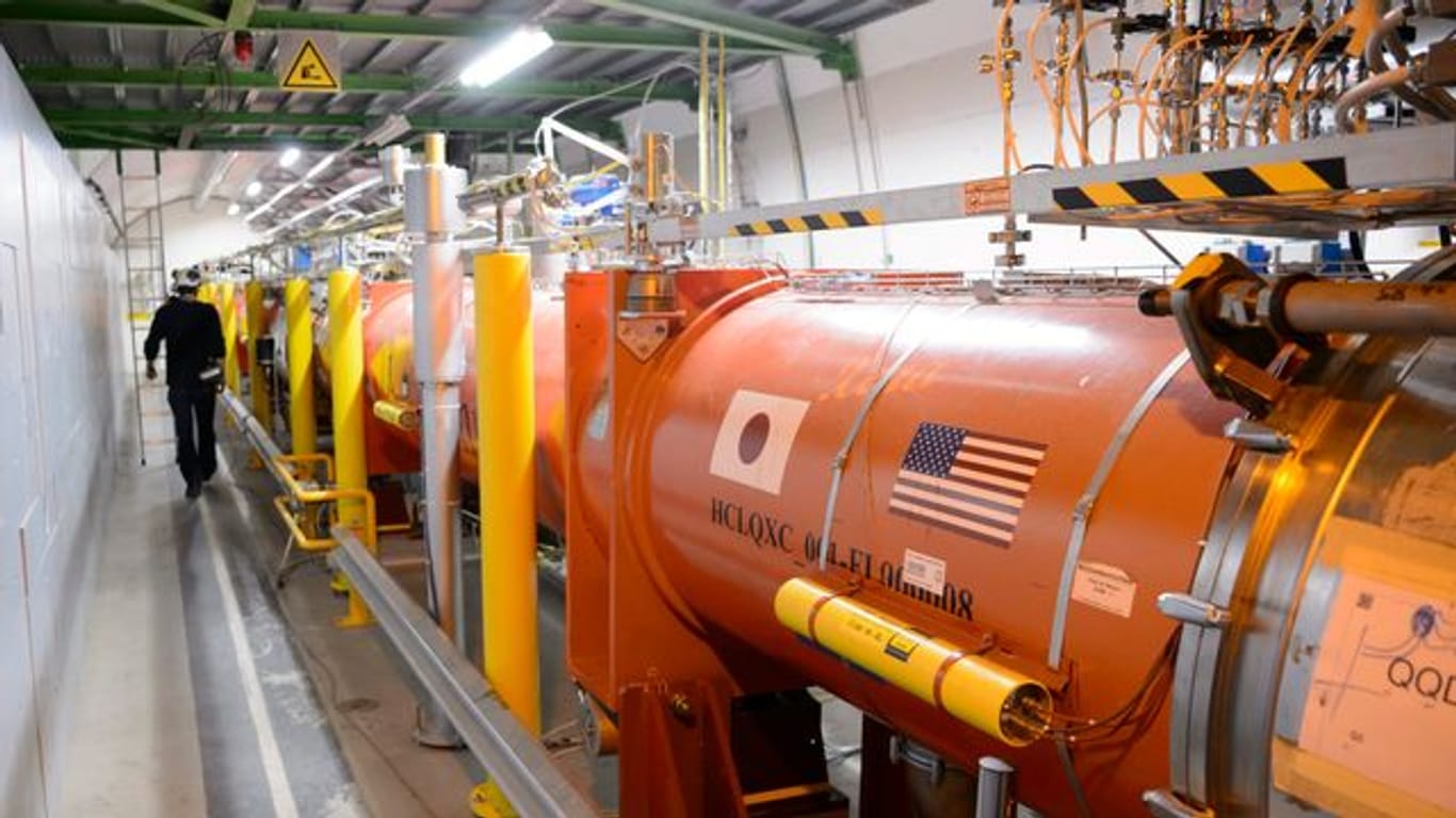 Der Teilchenbeschleuniger am Cern in Genf wird nach einer Wartungspause wieder hochgefahren.