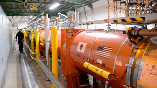 Der Teilchenbeschleuniger am Cern in Genf wird nach einer Wartungspause wieder hochgefahren.