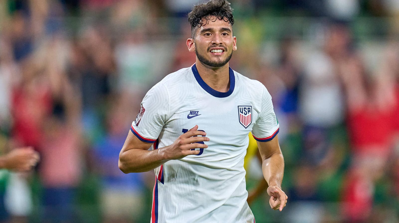 Ricardo Pepi: Das Stürmer-Talent hat beim FC Augsburg unterschrieben. Ricardo Pepi: Das Stürmer-Talent hat beim FC Augsburg unterschrieben.