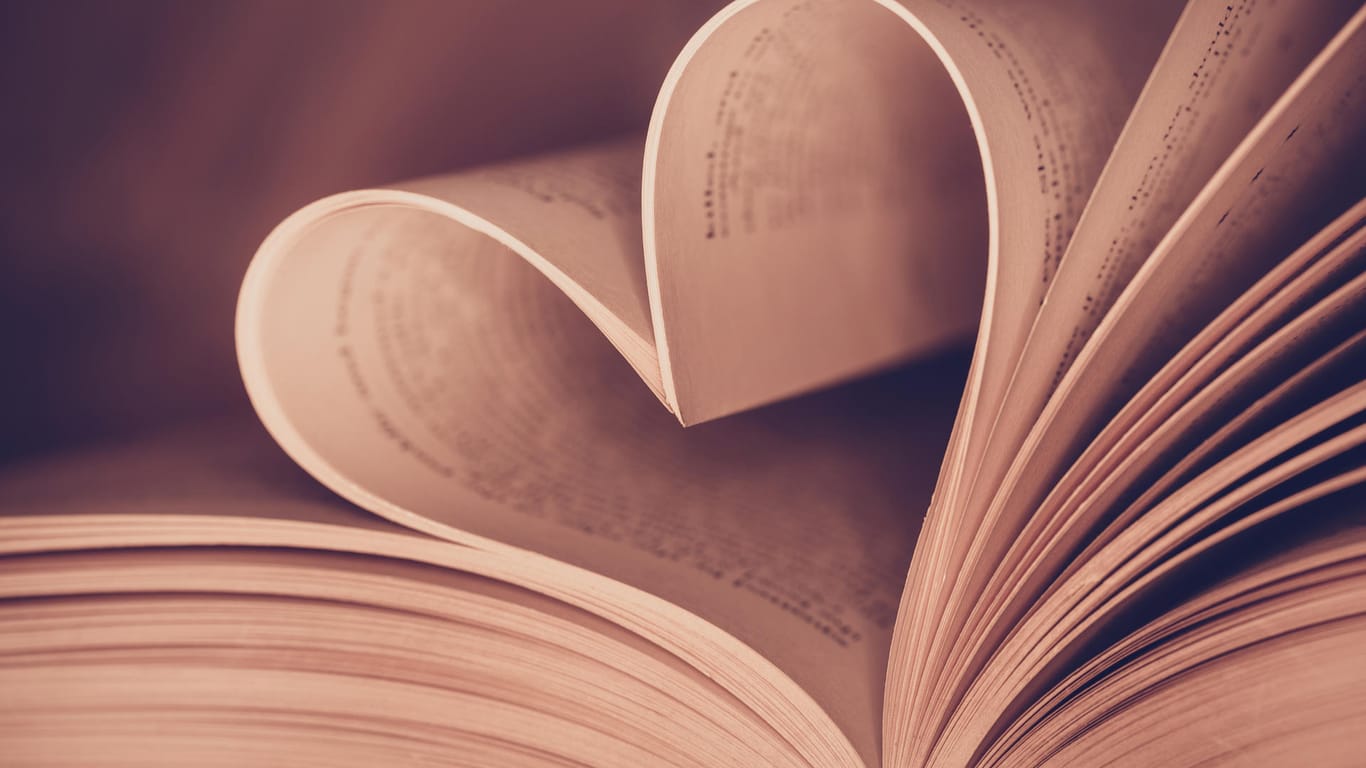 Valentinstag: Schöne Gedichte können das Herz berühren.