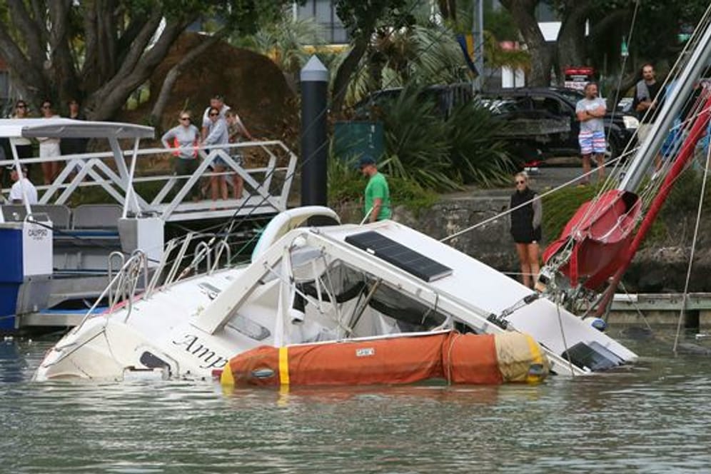 Der Tsunami hat in Neuseeland Boote zerstört.