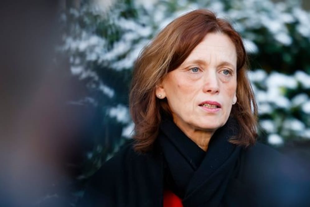 Die schleswig-holsteinische Bildungsministerin Karin Prien fordert eine Neujustierung des Verhältnisses zwischen der CDU und ihrer Schwesterpartei CSU.