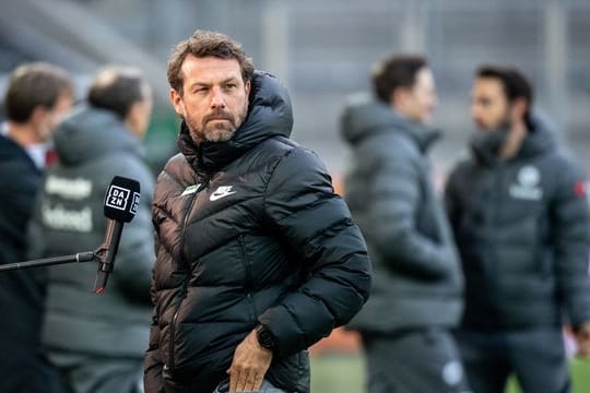 Augsburgs Trainer Markus Weinzierl kann den Zuschauer-Ausschluss nicht nachvollziehen.