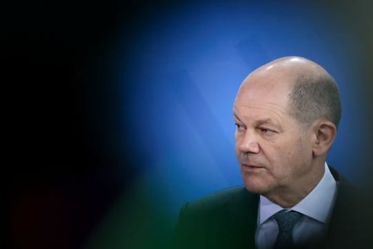Die Arbeit des neuen Bundeskanzlers Olaf Scholz wird von vielen nicht positiv bewertet.