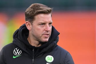 Wolfsburgs Trainer Florian Kohfeldt hofft auf einen Sieg gegen RB Leipzig.