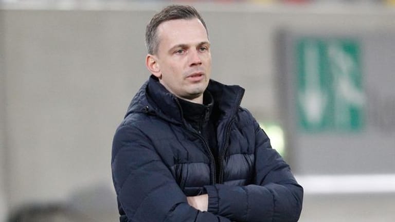 Hat noch eine Gnadenfrist bekommen: Fortuna Düsseldorfs Trainer Christian Preußer.