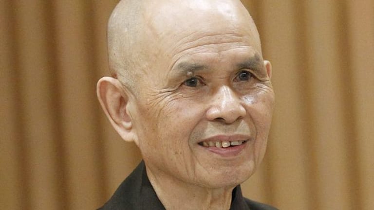 Der vietnamesische zen-buddhistische Mönch Thich Nhat Hanh ist gestorben.