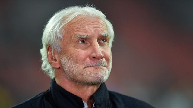 Rudi Völler, Leverkusens Geschäftsführer Sport, blick positiv auf seine Zeit bei Leverkusen zurück. Rudi Völler, Leverkusens Geschäftsführer Sport, blick positiv auf seine Zeit bei Leverkusen zurück.