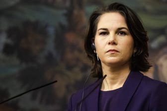 Annalena Baerbock: Mit der Strategie einer "wertegeleiteten Außenpolitik" weckt die Außenministerin trügerische Erwartungen.