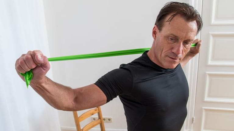 Muskeltraining: Ab dem 50. Lebensjahr verliert der Körper im Schnitt ein bis zwei Prozent seiner Körpermasse im Jahr.