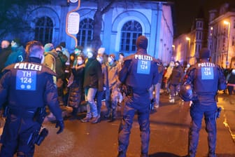 Demonstration gegen Corona-Maßnahmen in Gera: In Thüringen demonstrierten rund 25.000 Menschen gegen die Maßnahmen.