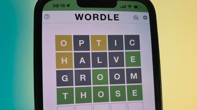 Das Rätselspiel Wordle auf einem Smartphone. Das Rätselspiel Wordle auf einem Smartphone.