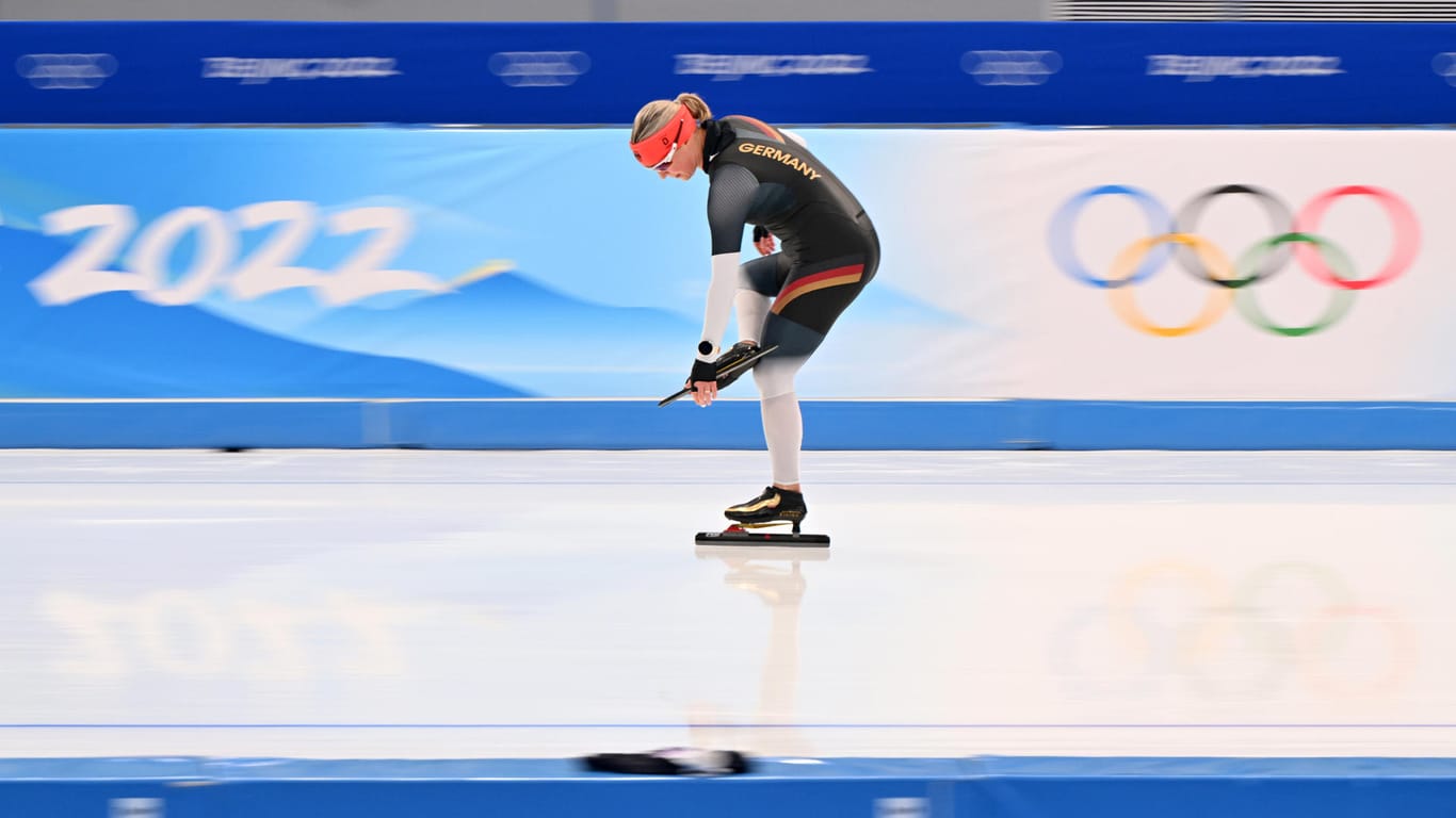 Die Eisschnellläuferin Claudia Pechstein aus Deutschland bereitet sich auf die Olympischen Spiele vor (Symbolbild): Aus Deutschland sind 40 Athlethen am Start.