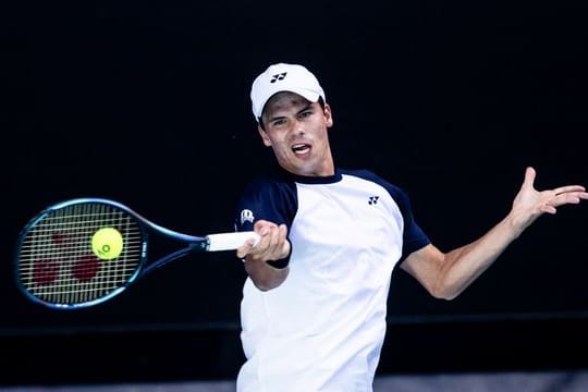 Hat sich in Pune mit 3:6, 6:4, 6:4 gegen Radu Albot aus Moldau durchgesetzt: Daniel Altmaier.