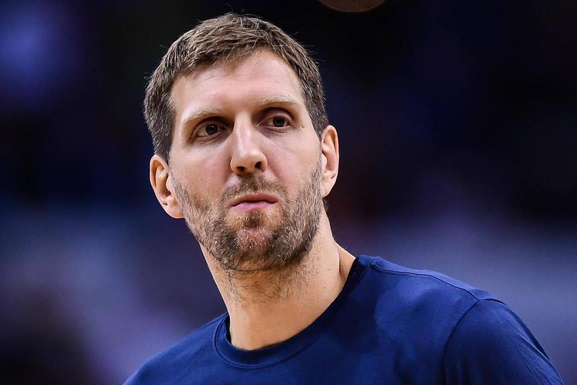 Dirk Nowitzki: Die deutsche Basketballikone beendete ihre Karriere 2019 nach 20 Jahren im Trikot der Dallas Mavericks.