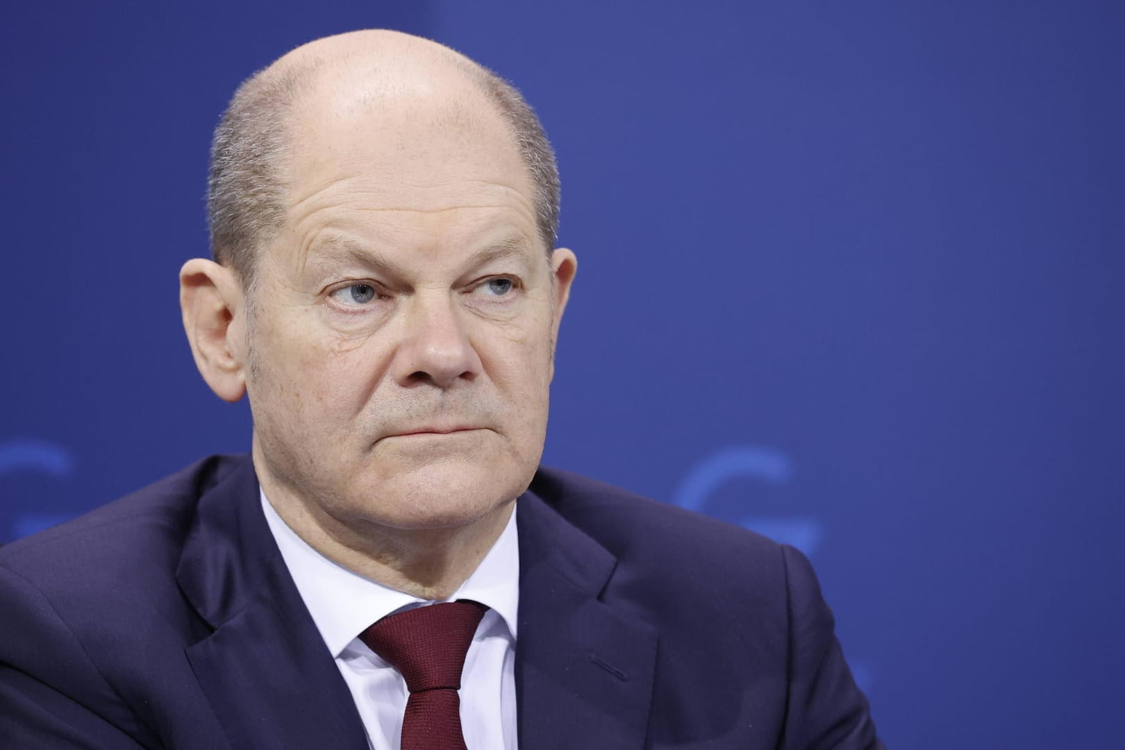 Olaf Scholz: Der Kanzler wird nach eigenen Angaben "in Kürze" zu einem Treffen mit dem russischen Präsidenten Wladimir Putin nach Moskau reisen.