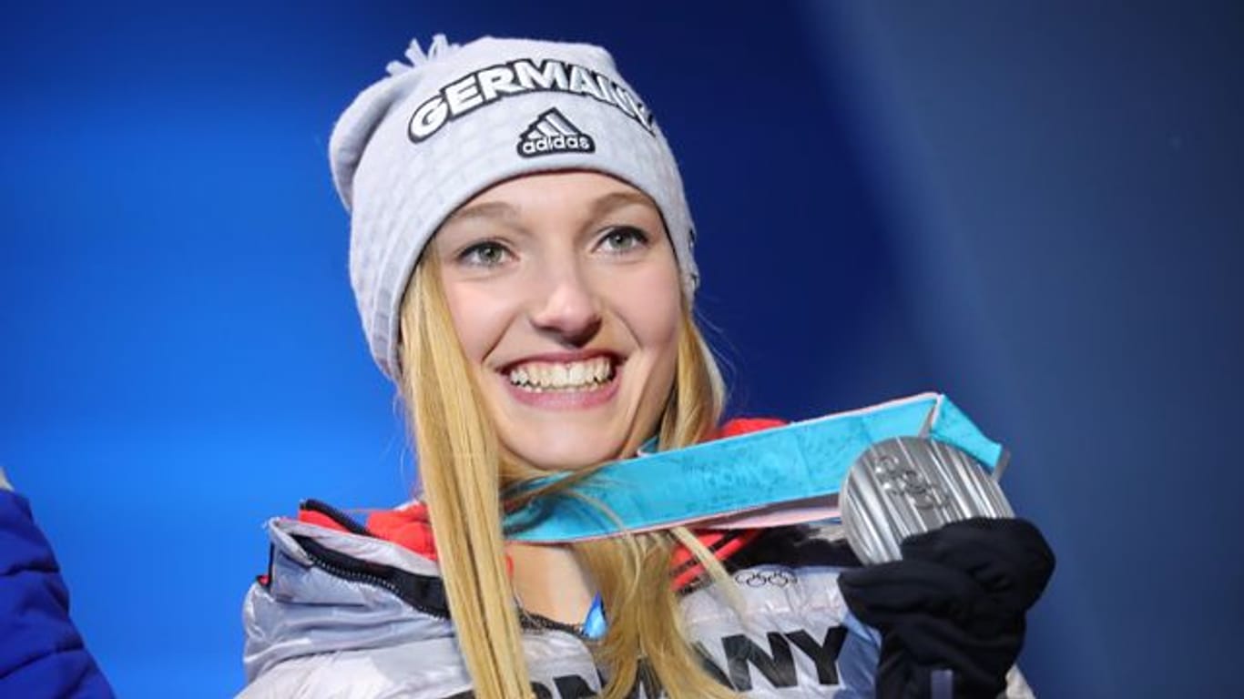 Katharina Althaus sieht Skispringerinnen bereit für mehr: "Gut und weit fliegen".