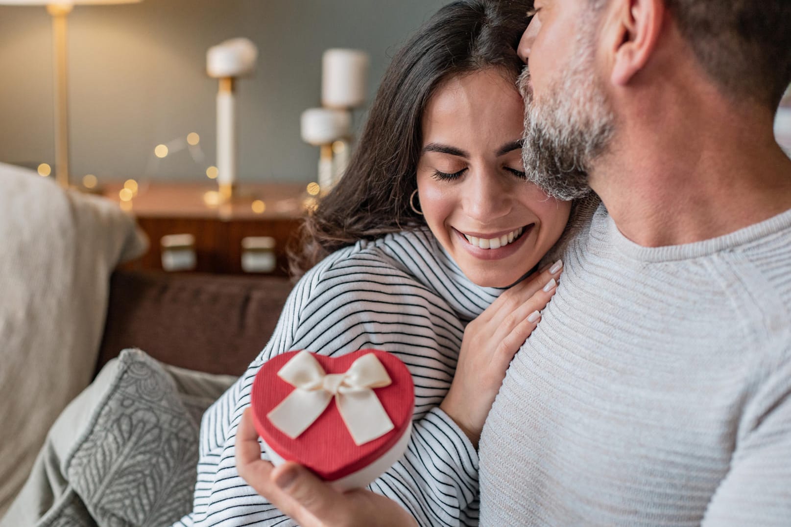 Sechs Geschenkideen für Frauen zum Valentinstag.