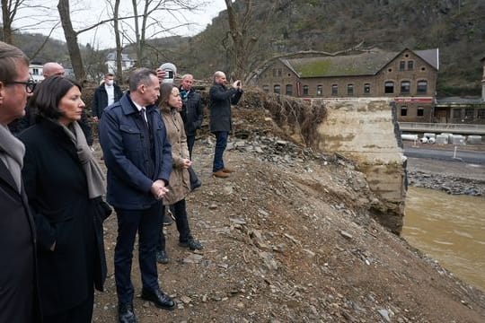 Bundesverkehrsminister Wissing im Ahrtal