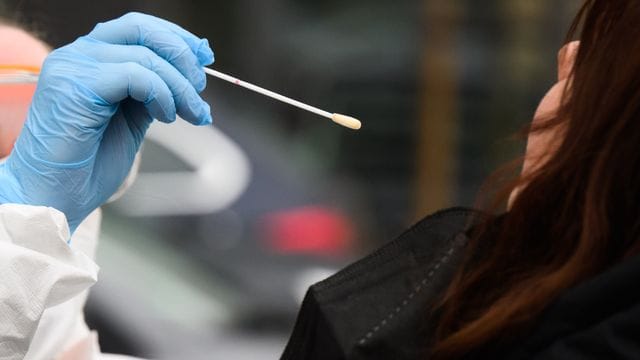 Die Gesundheitsämter melden 248.