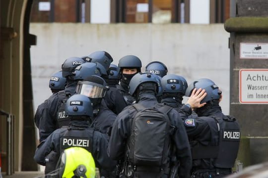 Bombendrohung am Gericht Aachen