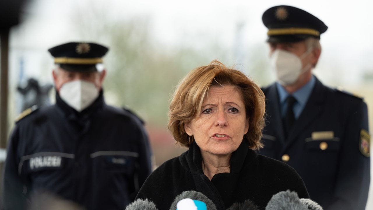 "Das ist einfach nur menschenverachtend und schlimm": Die rheinland-pfälzische Ministerpräsidentin Malu Dreyer. "Das ist einfach nur menschenverachtend und schlimm": Die rheinland-pfälzische Ministerpräsidentin Malu Dreyer.