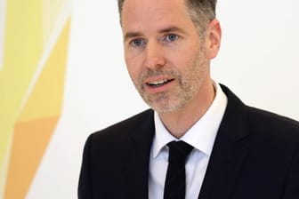 FDP-Fraktionschef Christian Dürr: "Es nervt die Menschen doch, wenn Politiker ihre Entscheidungen von Umfragen abhängig machen."