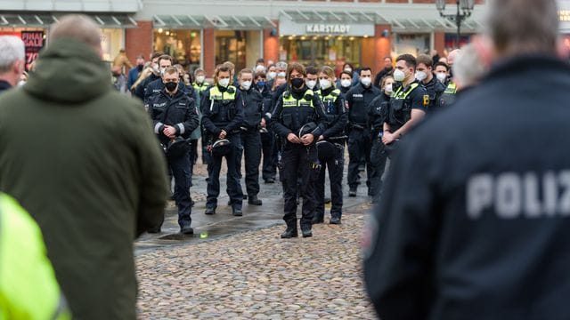 Schweigeminute für die in Rheinland-Pfalz getöteten Polizisten