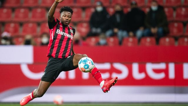 Edmond Tapsoba fehlt Leverkusen gegen Borussia Dortmund.