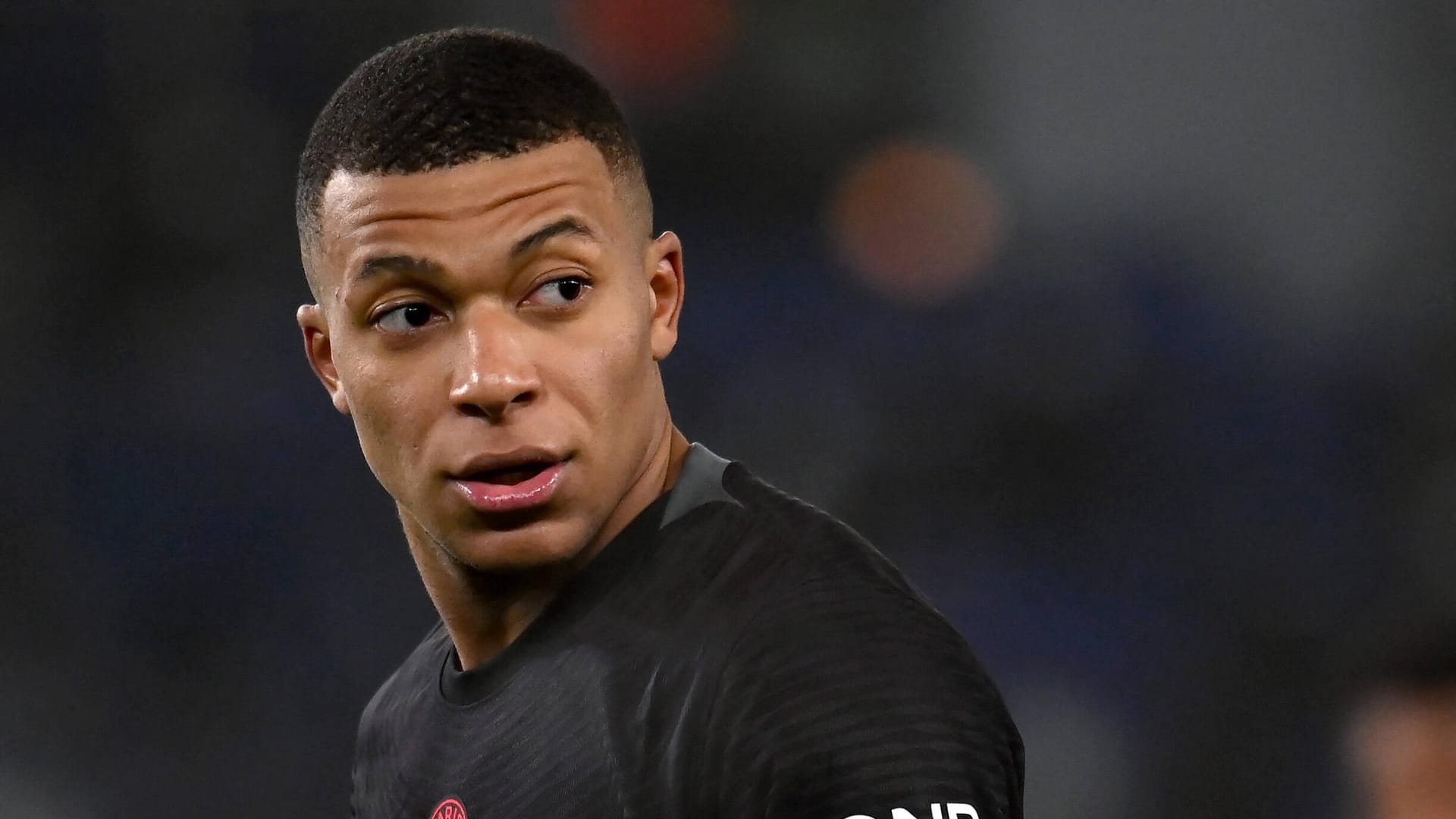 Frankreichs Topstar Kylian Mbappé steht vor einem ablösefreien Wechsel von Paris St. Germain zu Real Madrid.