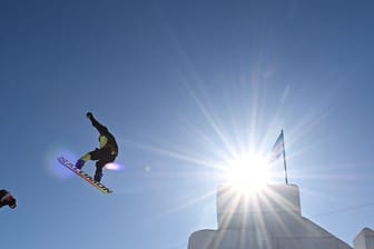 Slopestylerin Annika Morgan in Aktion.