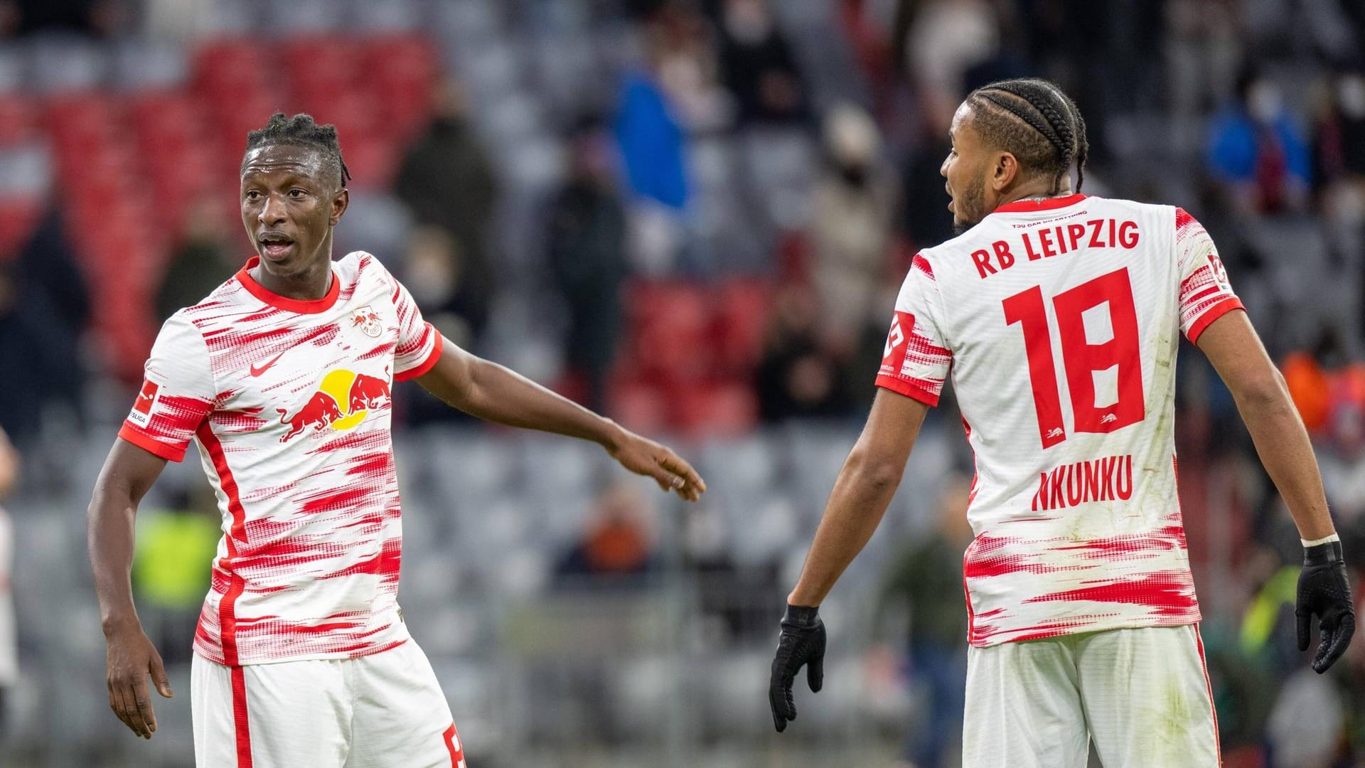 Enttäuscht: Leipzigs Haidara (li.) und Nkunku. Enttäuscht: Leipzigs Haidara (li.) und Nkunku.
