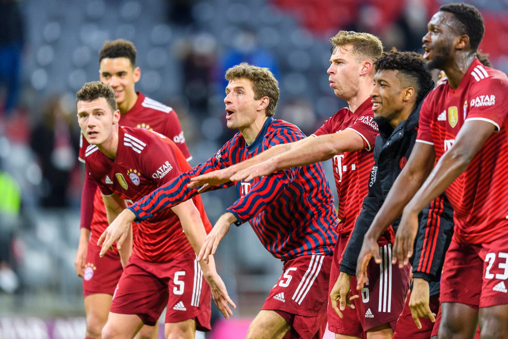 Jubel beim Rekordmeister: Die Münchner haben sich im Topspiel gegen RB Leipzig durchgesetzt.