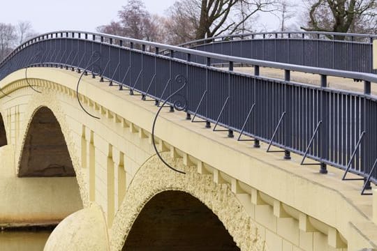 Betonbogenbrücke zwischen Neudeck und Kleinrössen