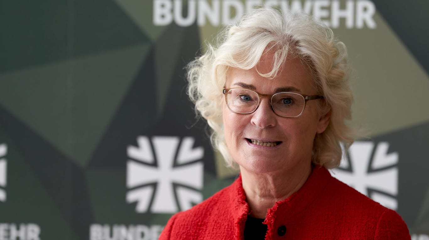Christine Lambrecht (SPD): Nötig seien "Einsatzregeln, die alle ethischen Fragen berücksichtigen", so die Verteidigungsministerin.