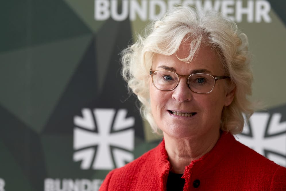 Christine Lambrecht (SPD): Nötig seien "Einsatzregeln, die alle ethischen Fragen berücksichtigen", so die Verteidigungsministerin.