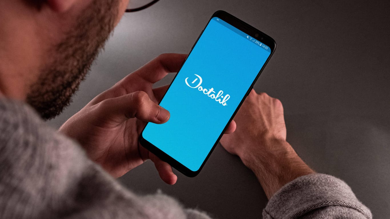 Die Doctolib-App auf dem Smartphone: Mit der Anwendung können Patienten sich einen Arzttermin buchen ohne in der Praxis anzurufen.