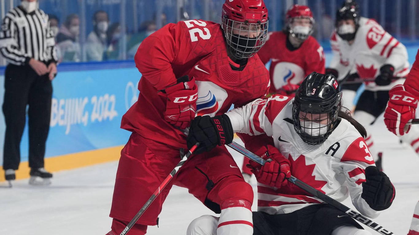Kanada gegen ROC: Die Spielerinnen trugen Masken während des Spiels.