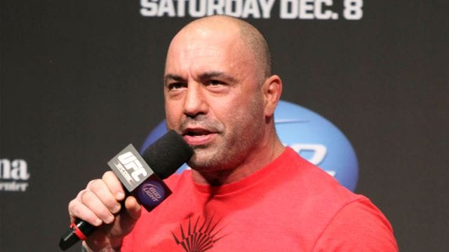 Der Podcaster Joe Rogan 2012 in Seattle.