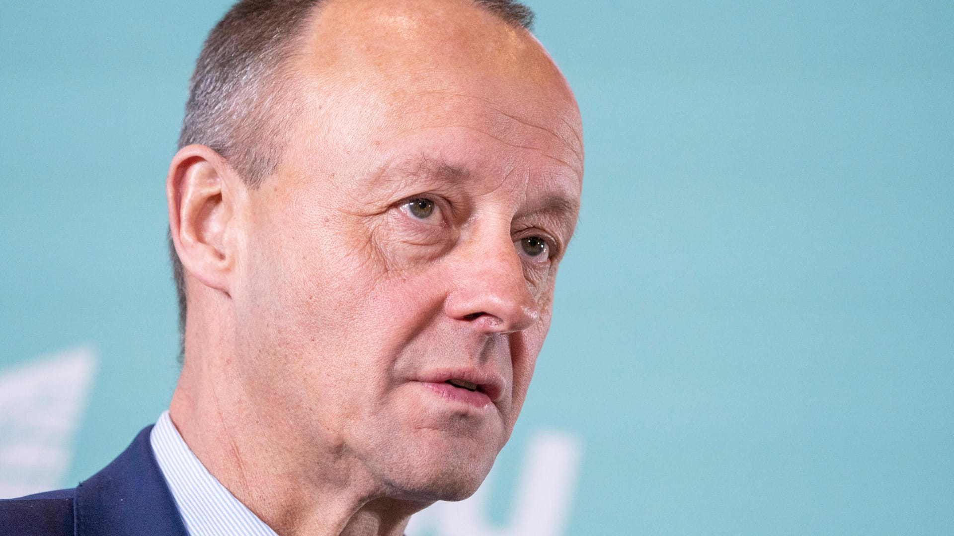 Friedrich Merz: Der CDU-Chef will keinen der bislang aus den Reihen des Parlaments vorgelegten Vorschläge für eine Impfpflicht unterstützen. Friedrich Merz: Der CDU-Chef will keinen der bislang aus den Reihen des Parlaments vorgelegten Vorschläge für eine Impfpflicht unterstützen.