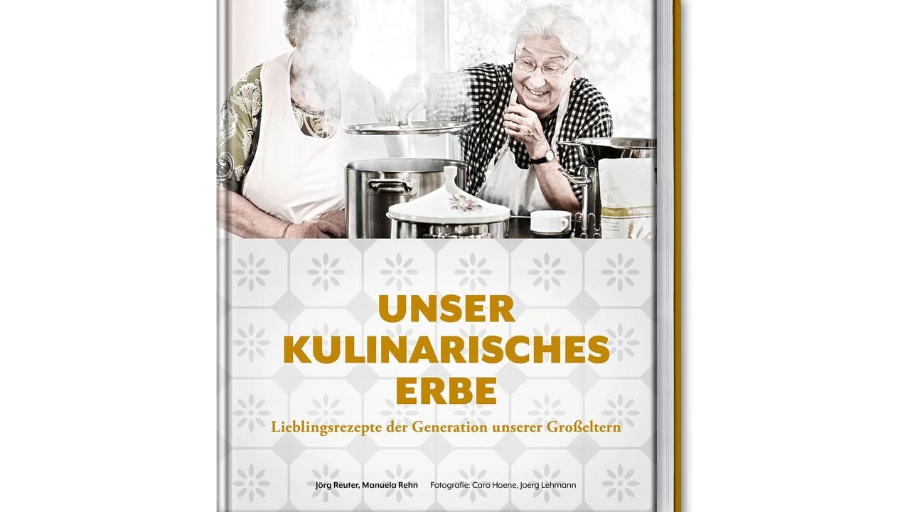 "Unser kulinarisches Erbe: Lieblingsrezepte der Generation unserer Großeltern", Becker Joest Volk Verlag, 300 Seiten, 29,95 Euro. "Unser kulinarisches Erbe: Lieblingsrezepte der Generation unserer Großeltern", Becker Joest Volk Verlag, 300 Seiten, 29,95 Euro.