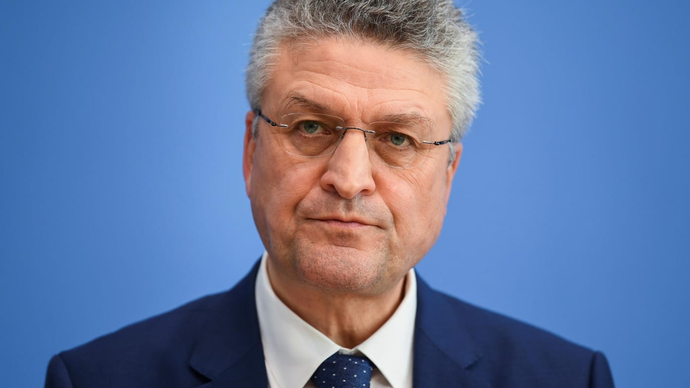 Lothar Wieler: In der Ampel-Koalition ist ein Streit über die Zukunft des RKI-Chefs entbrannt.