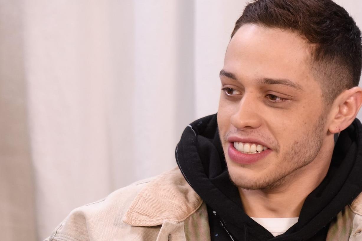 Pete Davidson: Dem Schauspieler wird eine Beziehung mit Kim Kardashian nachgesagt.