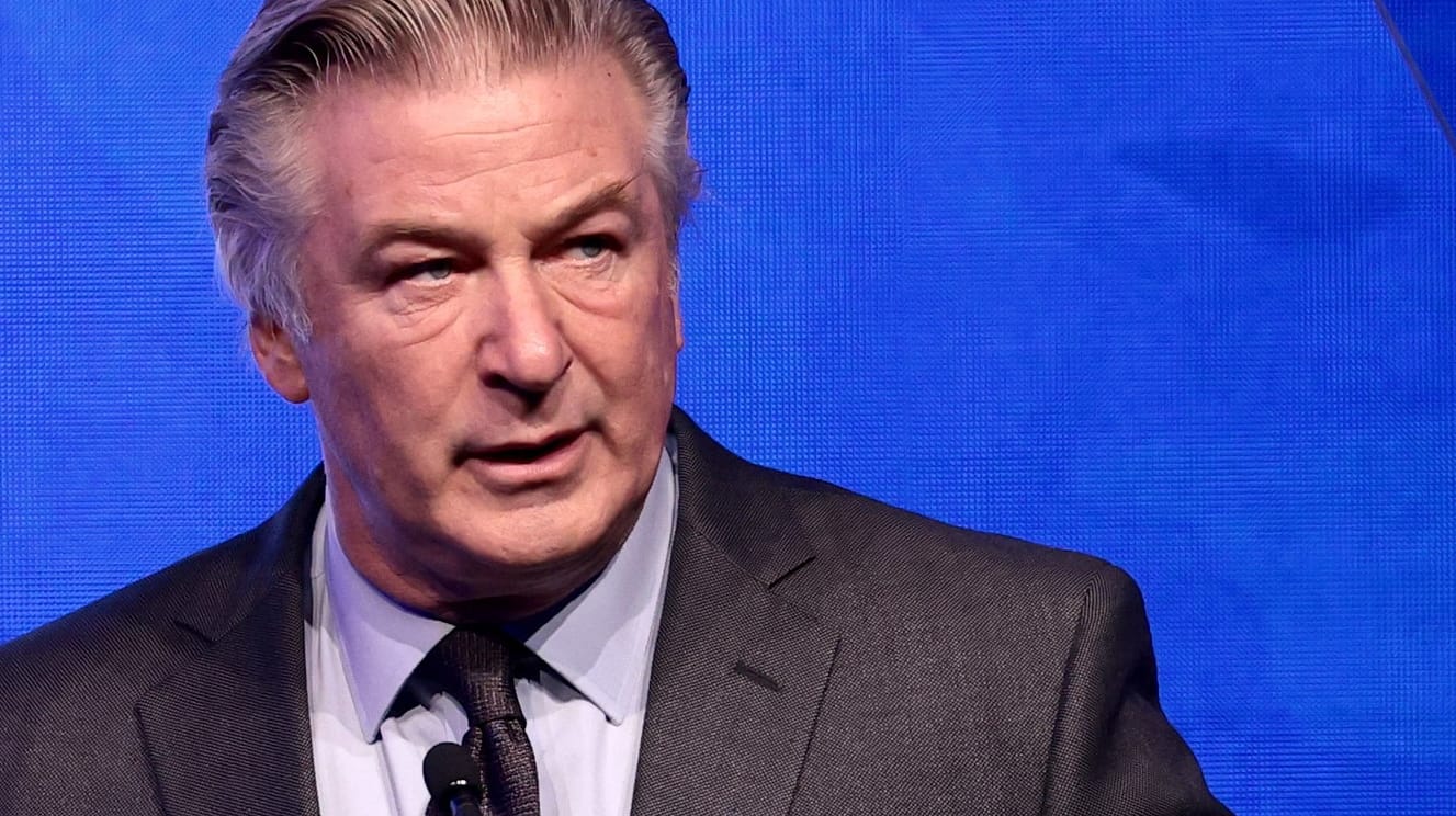 2021 RFK Ripple Of Hope Alec Baldwin: Der Schauspieler erschoss am Filmset aus Versehen eine Kamerafrau.