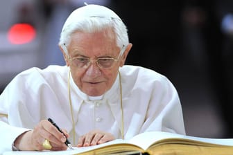 Papst Benedikt XVI.: Er weist die Vorwürfe im Münchner Missbrauchsskandal zurück.