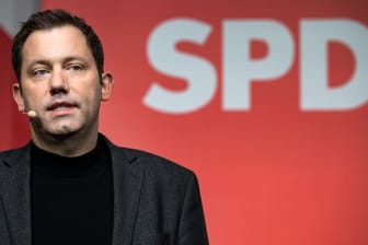 SPD-Chef Klingbeil wird nicht zur WM nach Katar reisen.